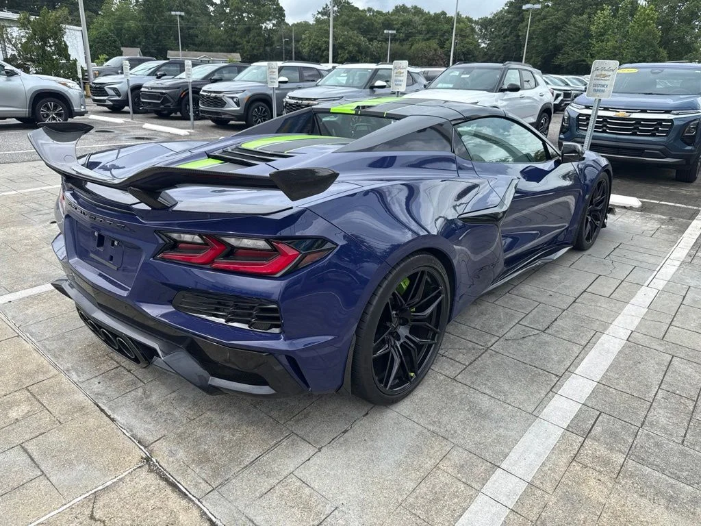 Used 2025 Purple Chevrolet Z06 image 8