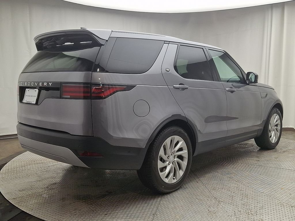 New 2026 Eiger Grey Land Rover S image 3