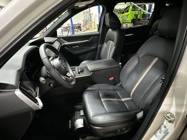 2026 Mazda CX-90 Premium Plus Package - Photo 17