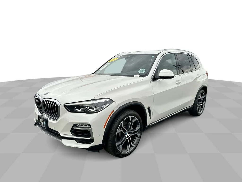 Used 2021 White BMW xDrive40i image 20