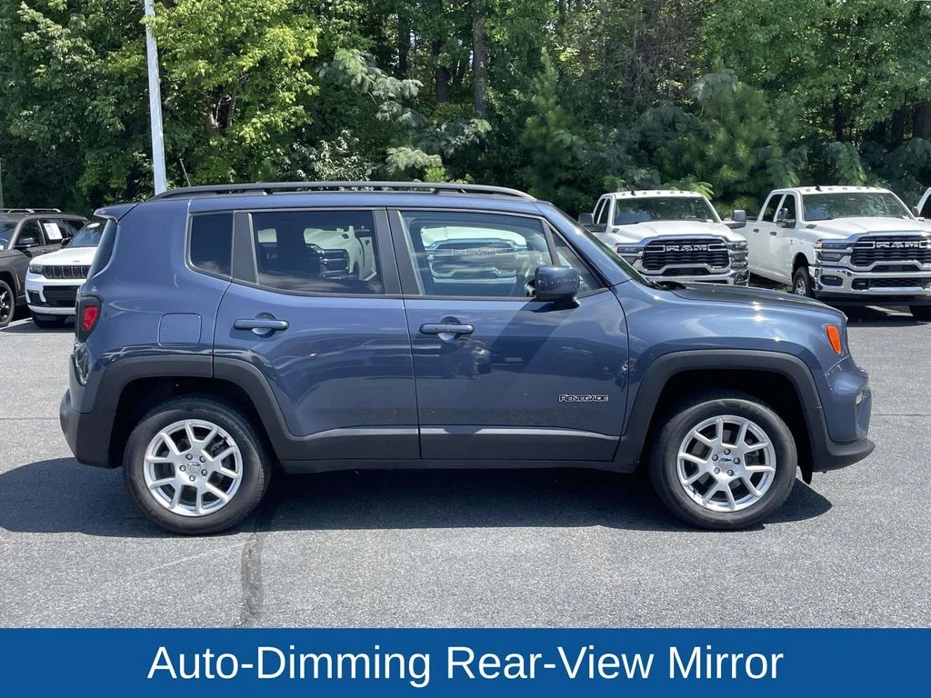 Used 2020 Blue Jeep Latitude image 9
