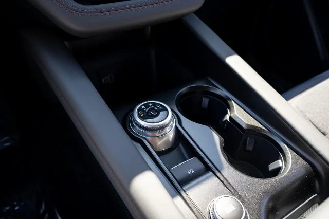 New 2026 Carbonized Gray Metallic Ford Active image 27