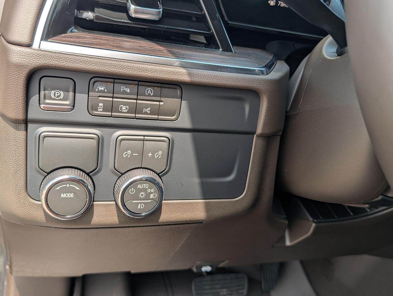 2026 Chevrolet Tahoe LT - Photo 15