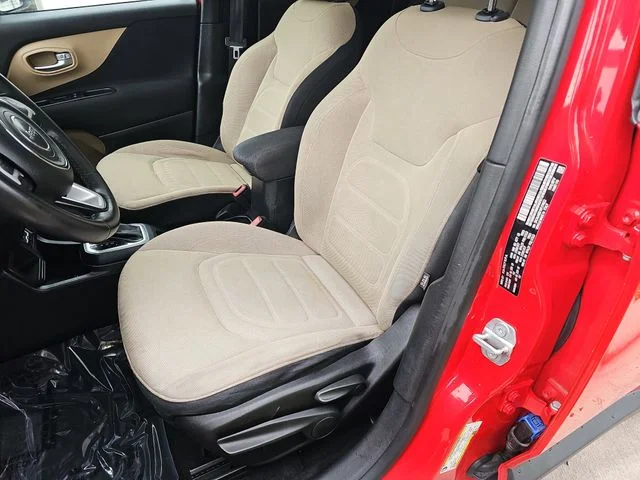 Used 2019 Red Jeep Latitude image 15