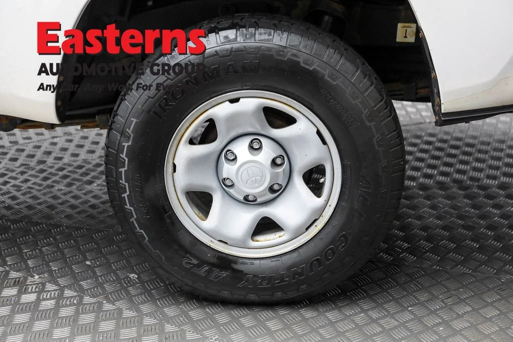 Used 2019 White Toyota SR image 8