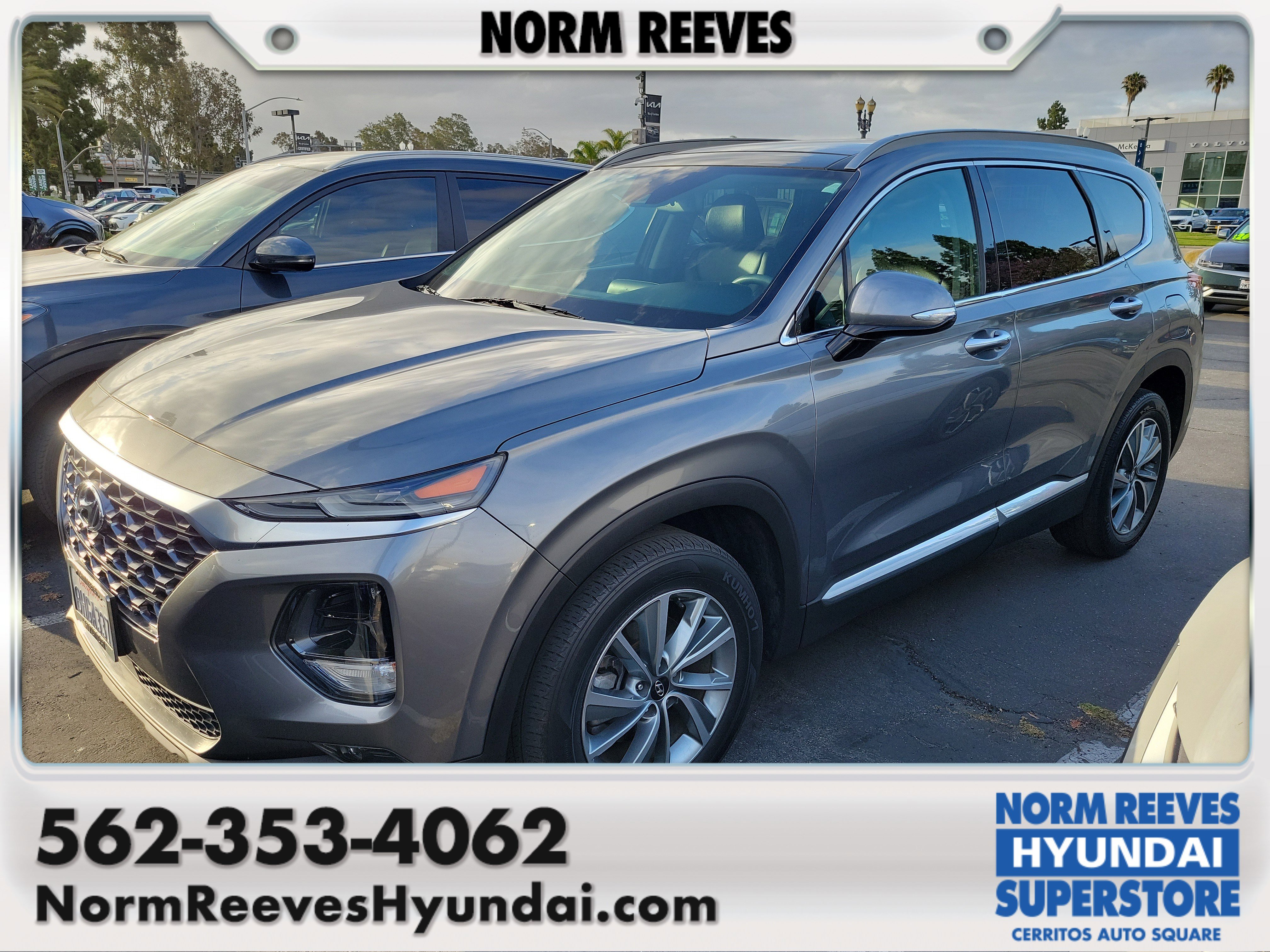 2019 Hyundai Santa Fe Limited 2.4's photo