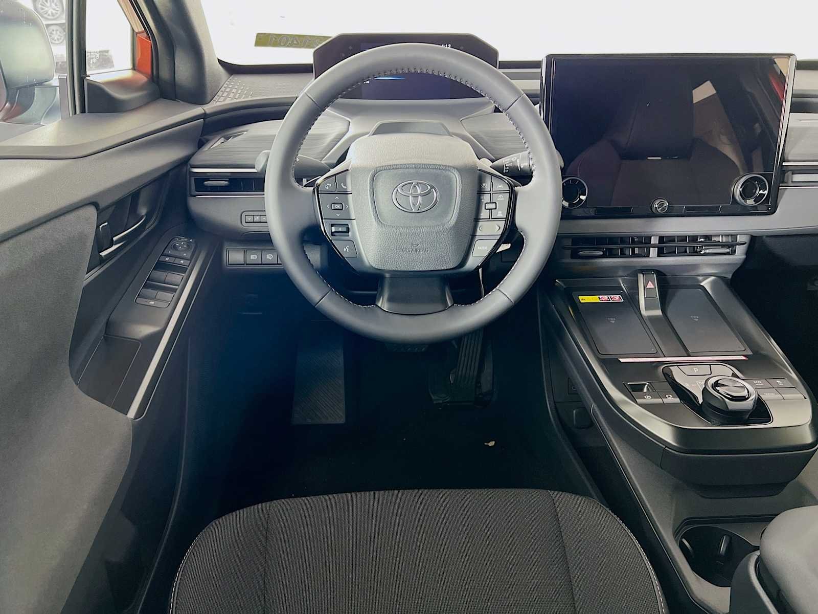 2026 Toyota C-HR — photo 16