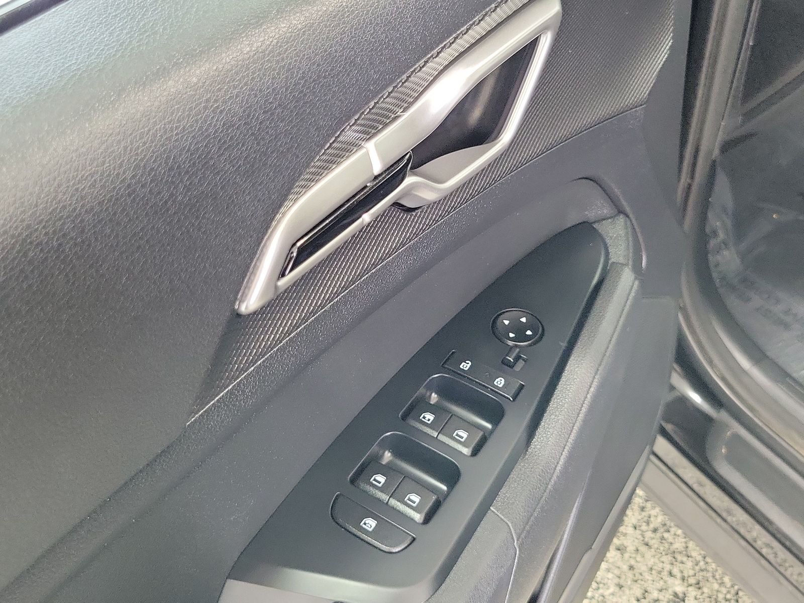 Used 2023 Black Kia LX image 7