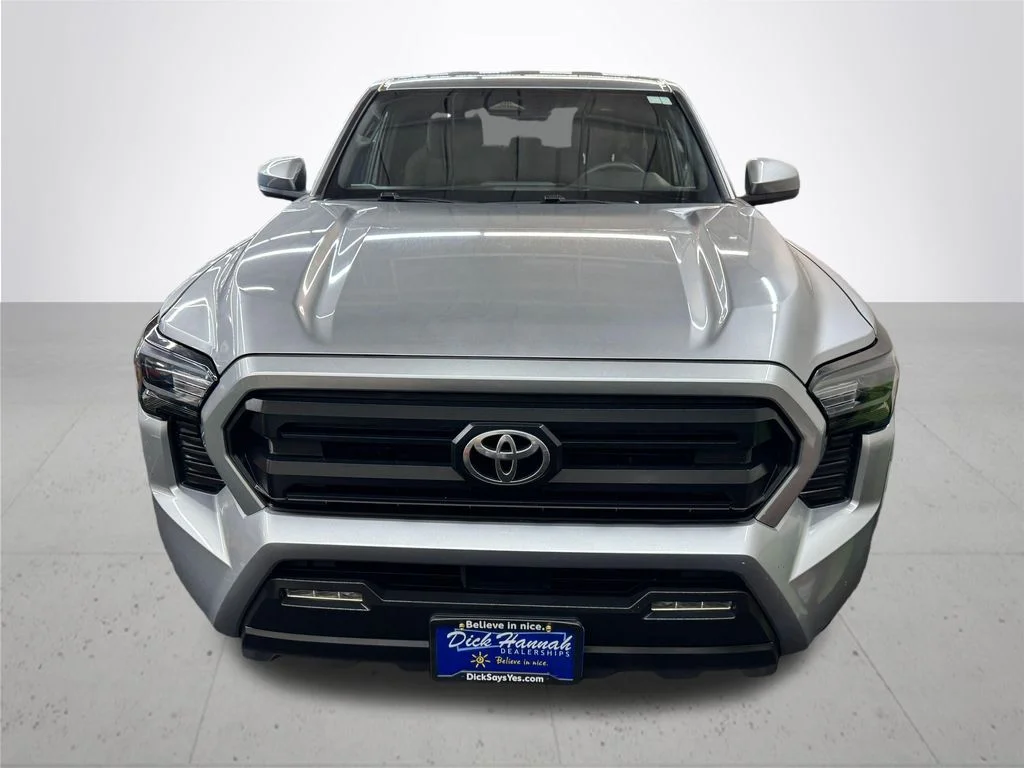 Used 2024 Silver Toyota SR5 image 11