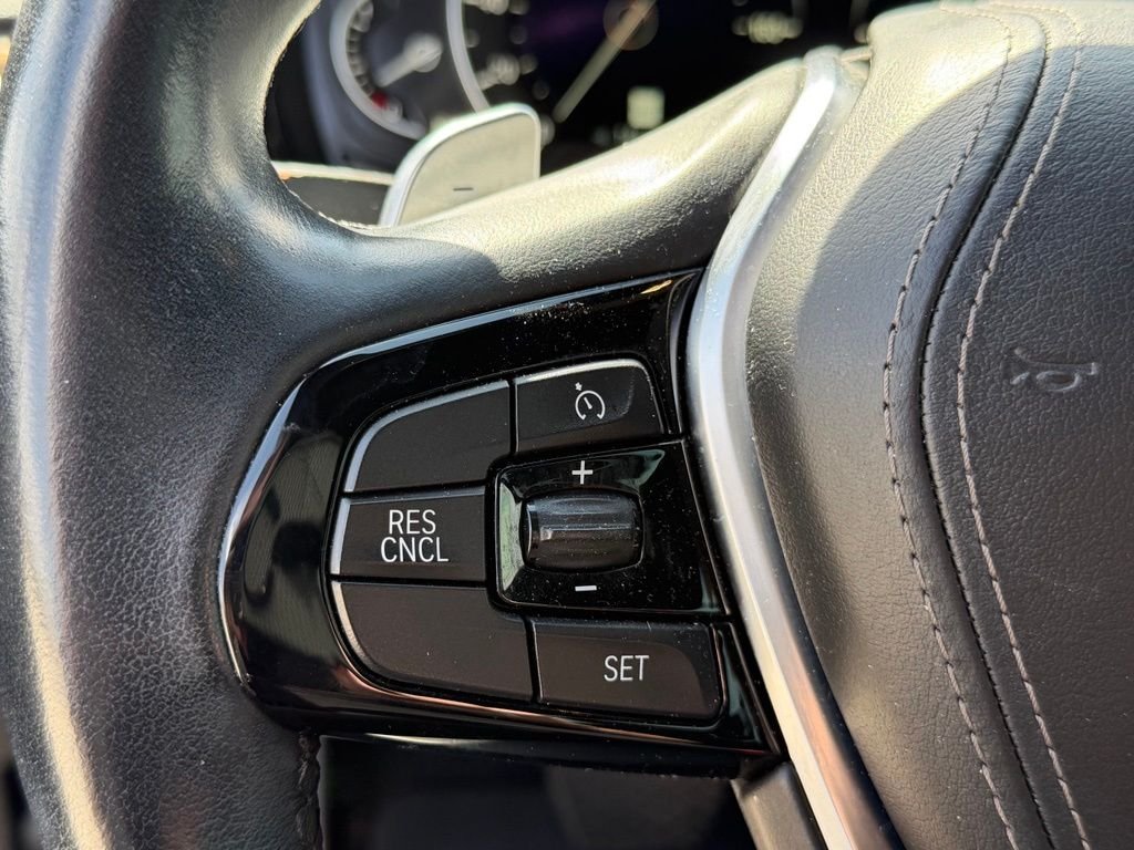 Used 2019 Gray BMW 530i image 21