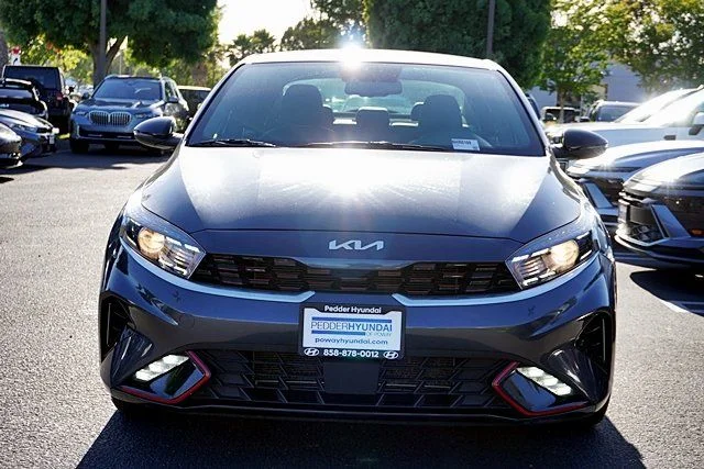 Used 2024 Gray Kia GT-Line image 4