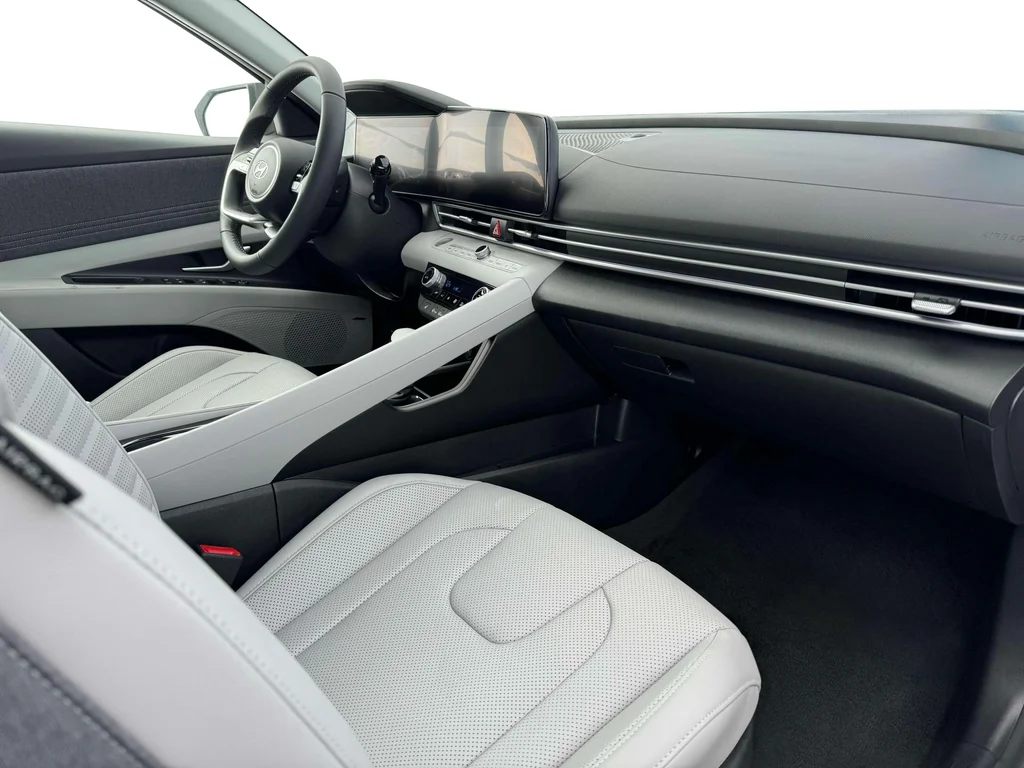 Used 2025 Gray Hyundai Limited image 16