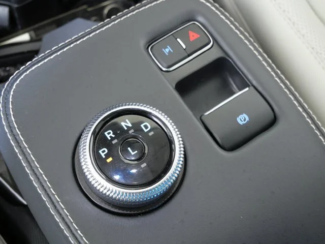 Certified Used 2023 Orange Ford Premium image 27