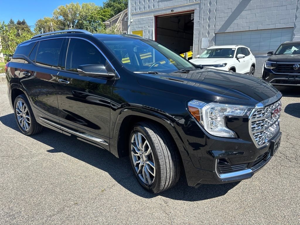 Used 2023 Black GMC Denali image 8