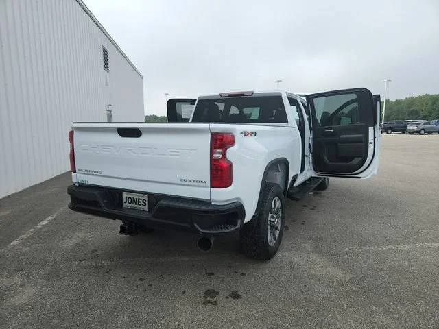 2026 Chevrolet Silverado 2500 HD Custom - Photo 35