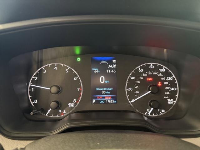 Certified Used 2023 WIND CHILL PEARL Toyota  image 7