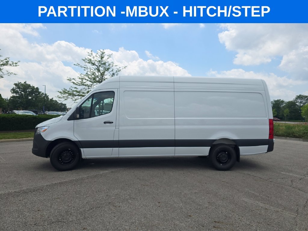New 2026 Arctic White Mercedes-Benz Cargo 170 WB image 10