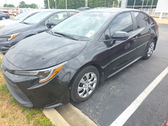 Pre-Owned 2023 Toyota Corolla LE FWD 4D Sedan