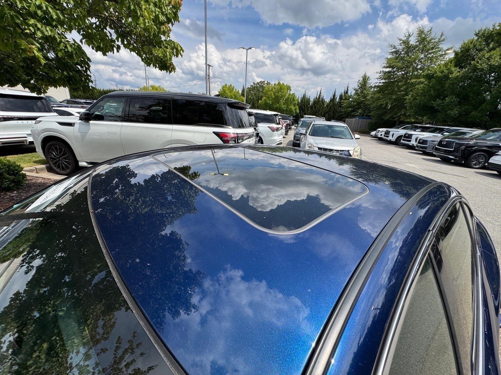 Used 2018 Iridium Blue INFINITI RED SPORT 400 image 8