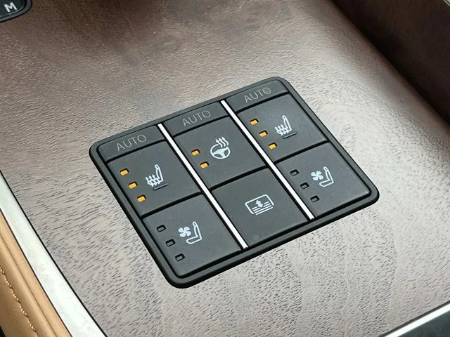 2023 Lexus LS Base - Photo 36
