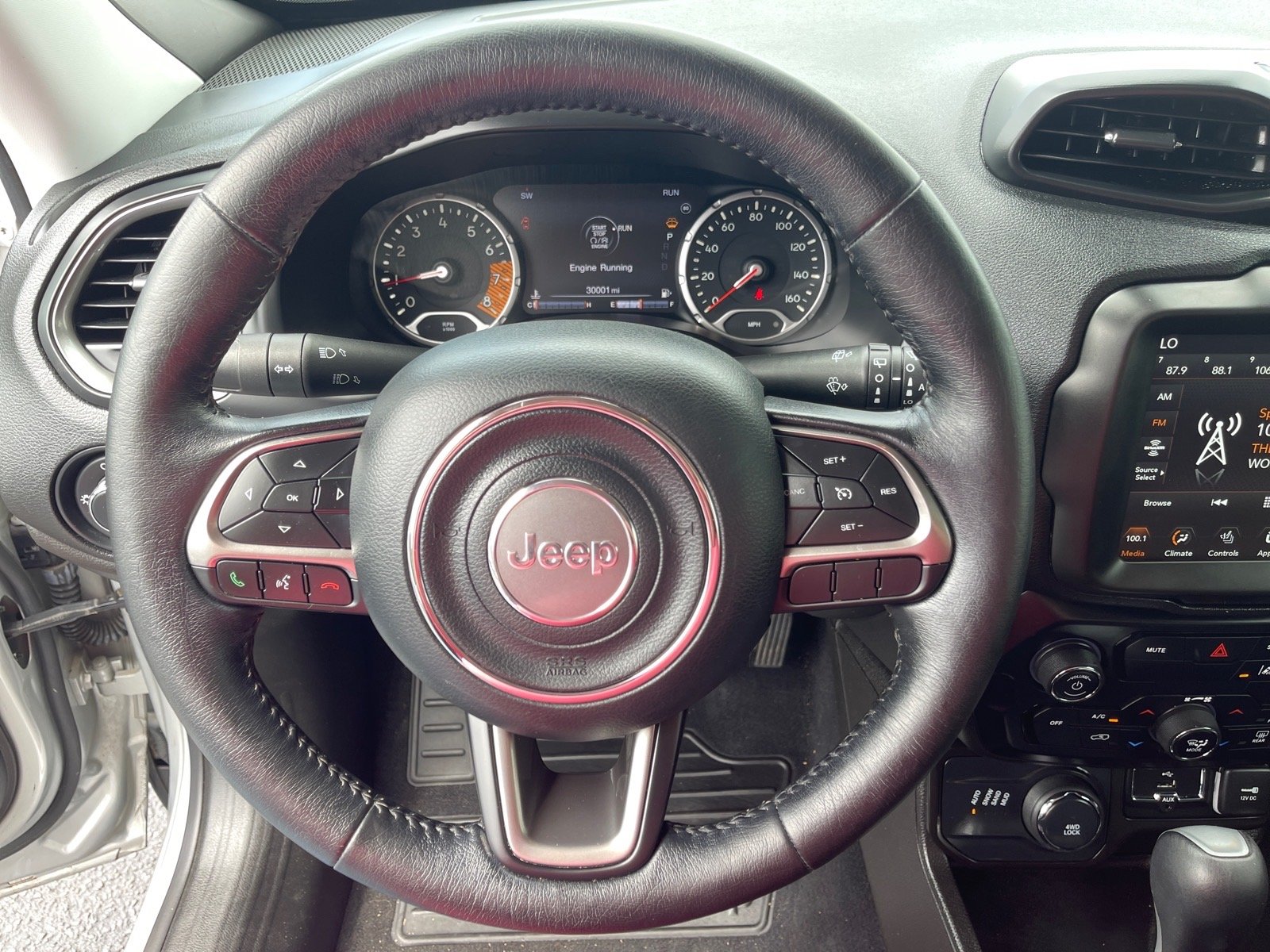 Used 2021 Silver Jeep Limited image 7