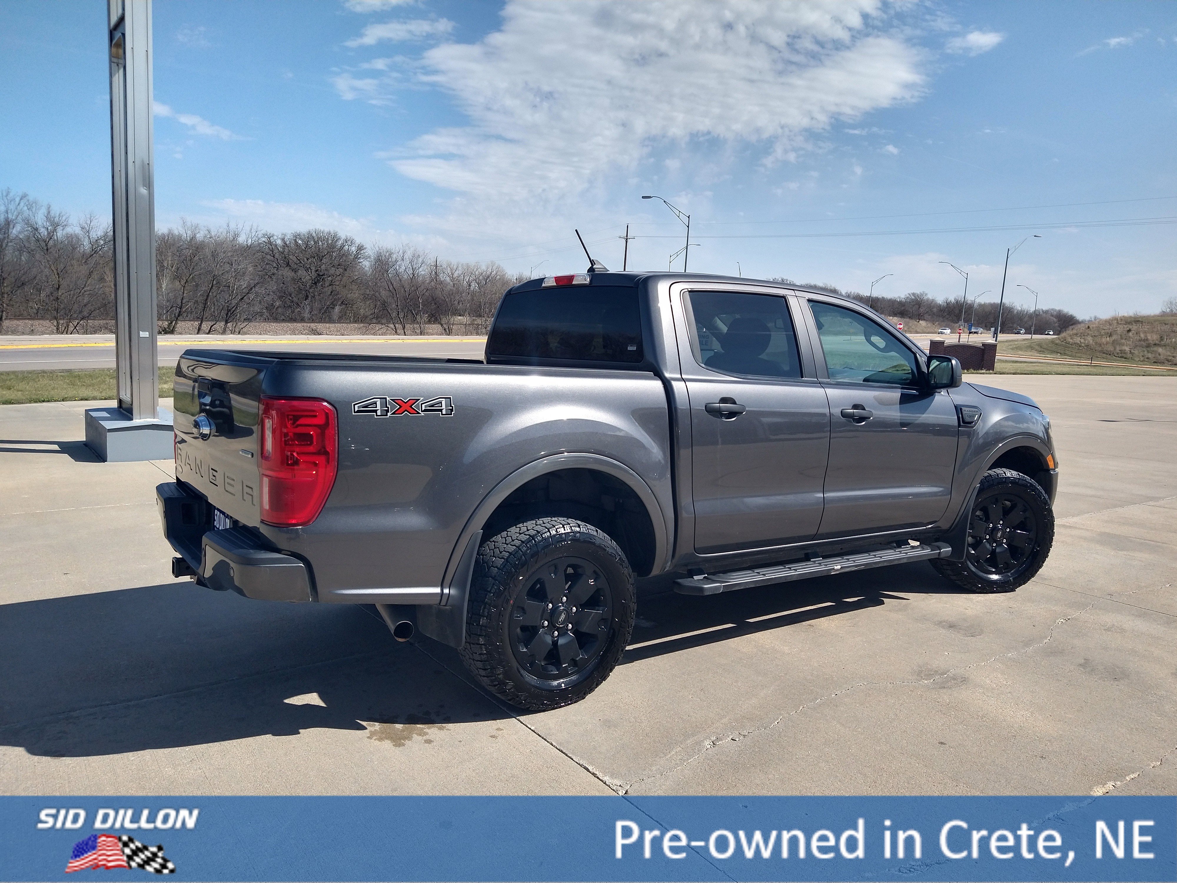 Used 2020 Magnetic Metallic Ford XLT image 11