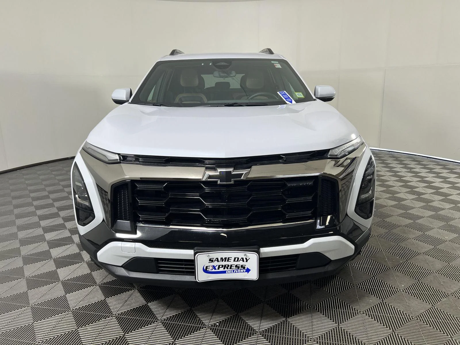 Used 2026 Polar White Tricoat Chevrolet AWD ACTIV image 30