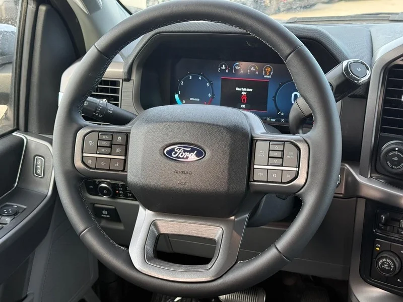 New 2026 Agate Black Metallic Ford XLT 4WD SuperCrew 5.5