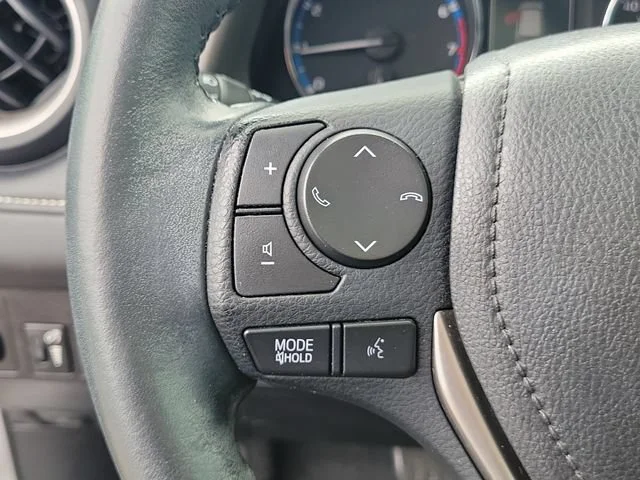 2017 Toyota RAV4 Limited - Photo 27