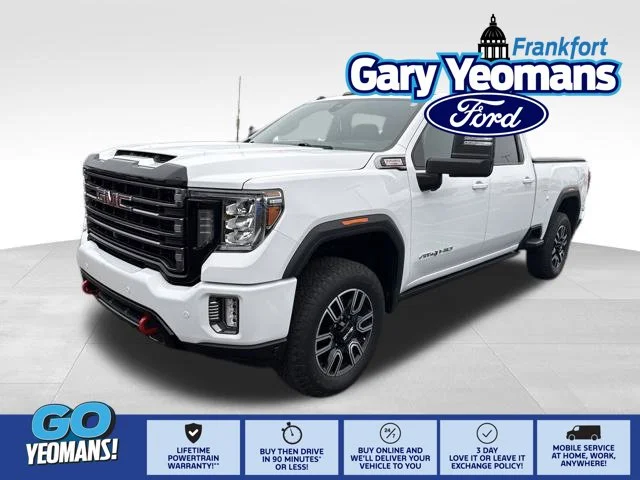 Used 2023 White GMC AT4 image 1