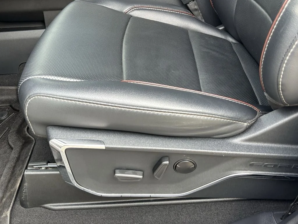 Used 2024 Gray Ford Lariat image 17