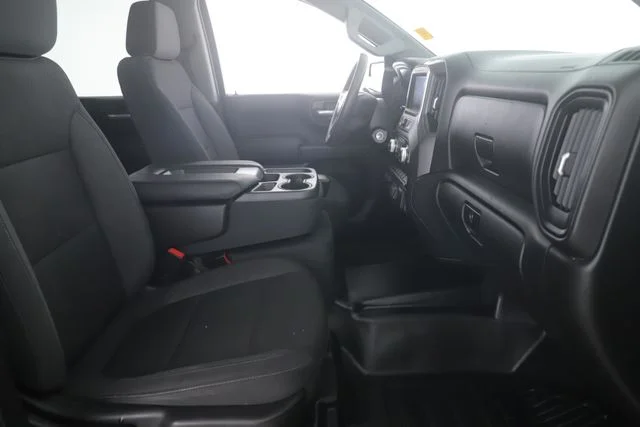 Used 2021 Black GMC Base image 27