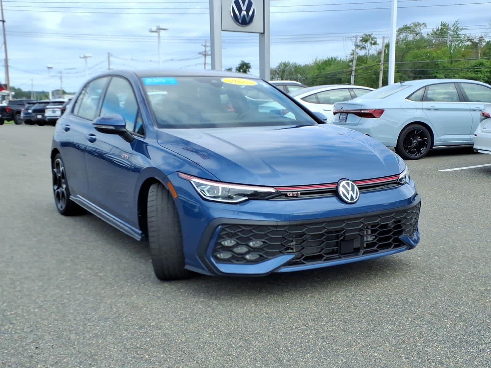 Certified Used 2025 Slate Blue Metallic Volkswagen Autobahn image 3