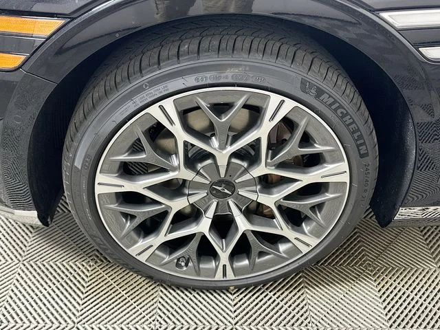 New 2026 Genesis G90 3.5T e-SC