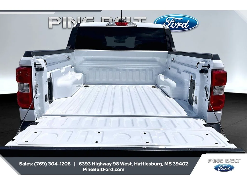New 2026 Oxford White Ford XLT image 12