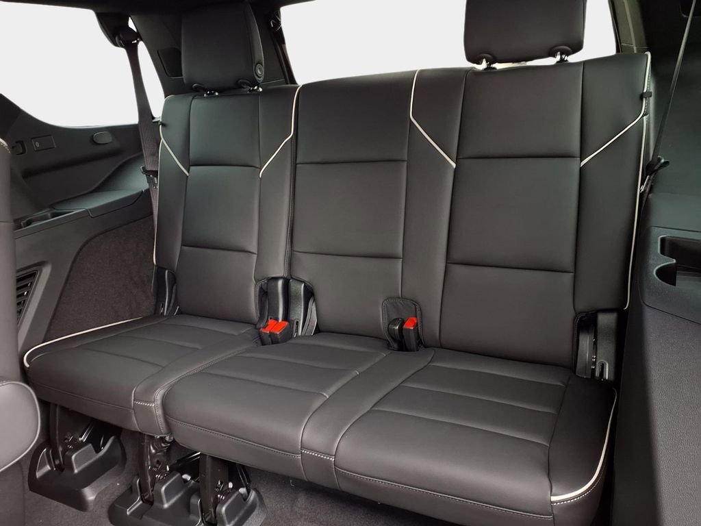 2026 Cadillac Escalade Luxury - Photo 11