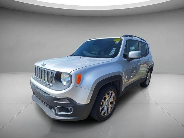2015 Jeep Renegade Latitude FWD's photo