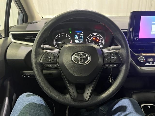 Certified Used 2025  Toyota LE image 16