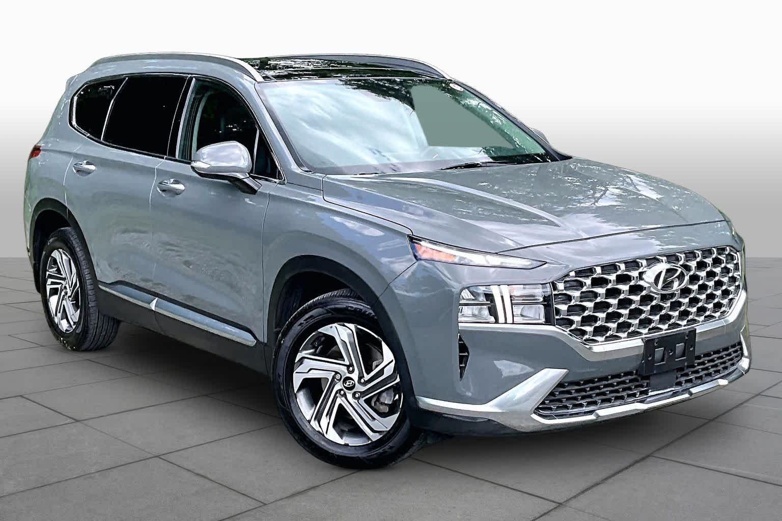 Used 2023 Hampton Gray Hyundai SEL image 3