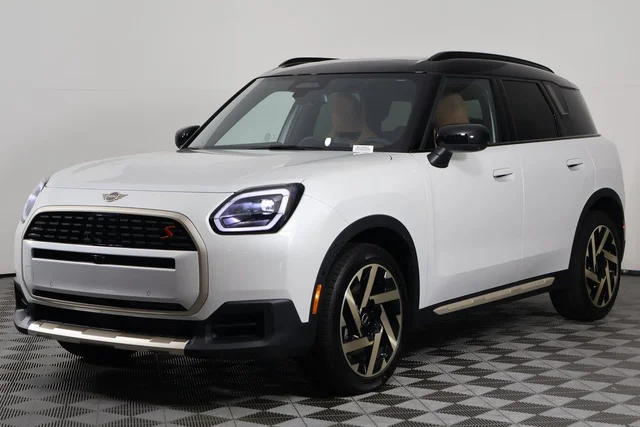 2027 MINI Countryman Iconic