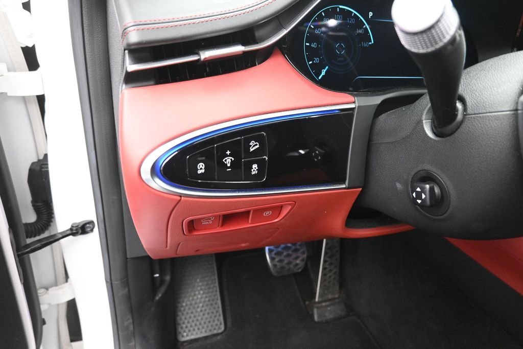Used 2022 White Genesis 3.5T Sport Prestige image 21
