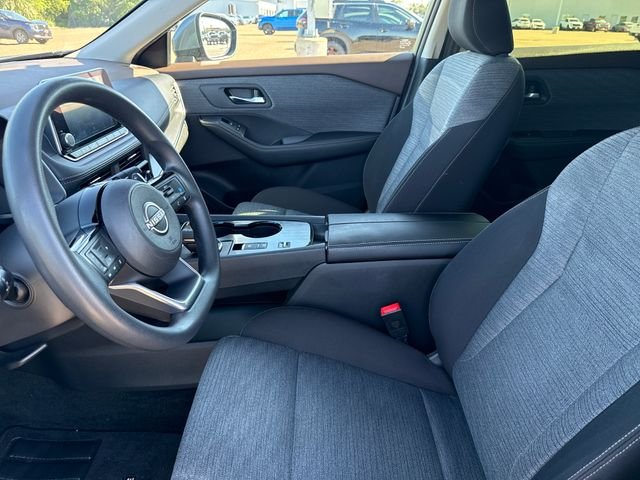 Used 2023 Gray Nissan SV image 10