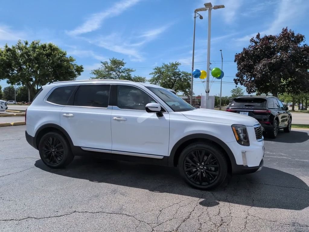 Used 2021 White Kia SX image 4