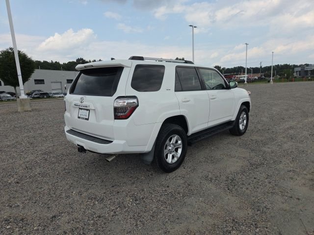 Used 2020 White Toyota SR5 Premium image 5