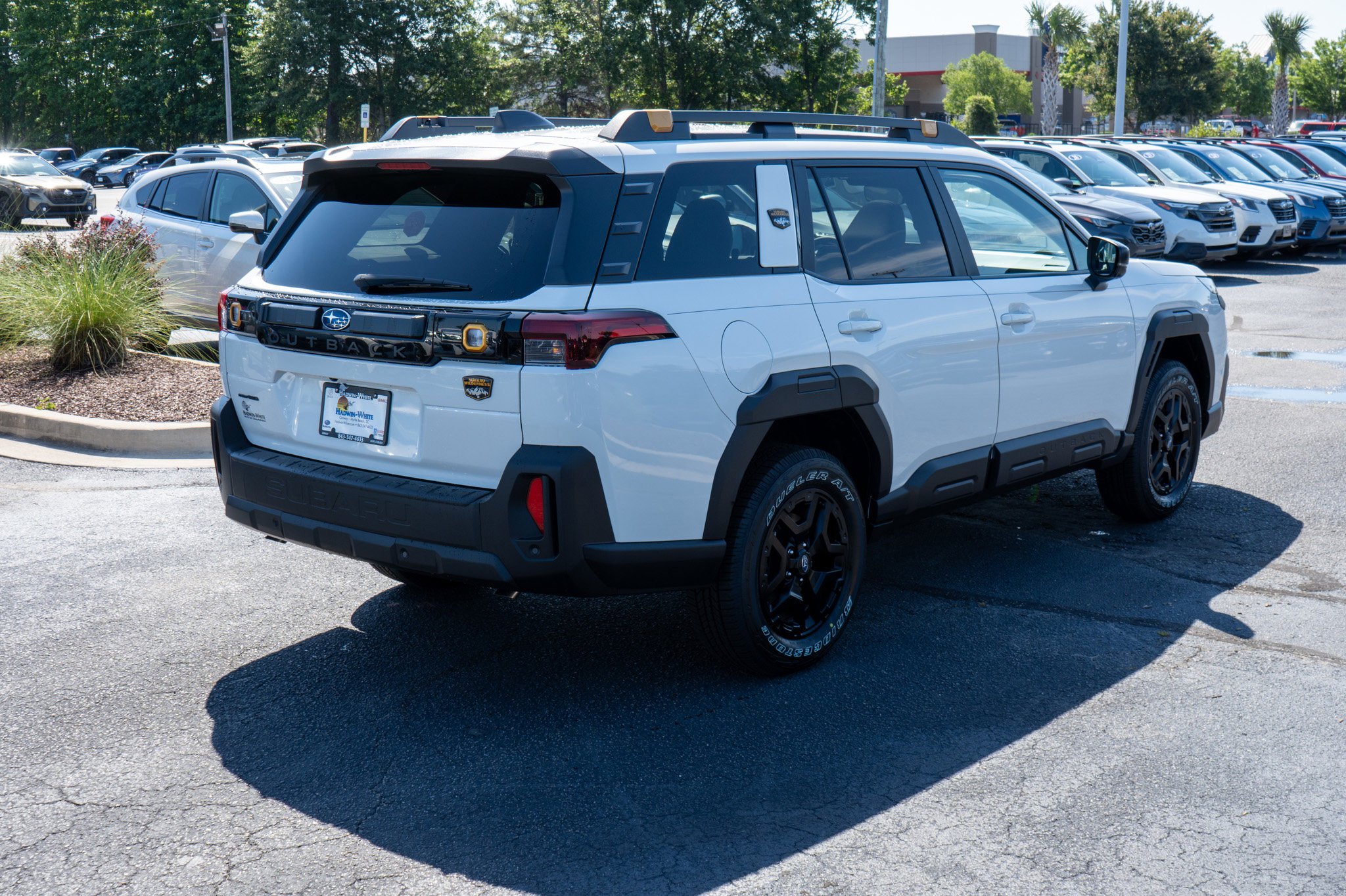 New 2026 CRYSTAL WHITE PEARL Subaru Wilderness image 3