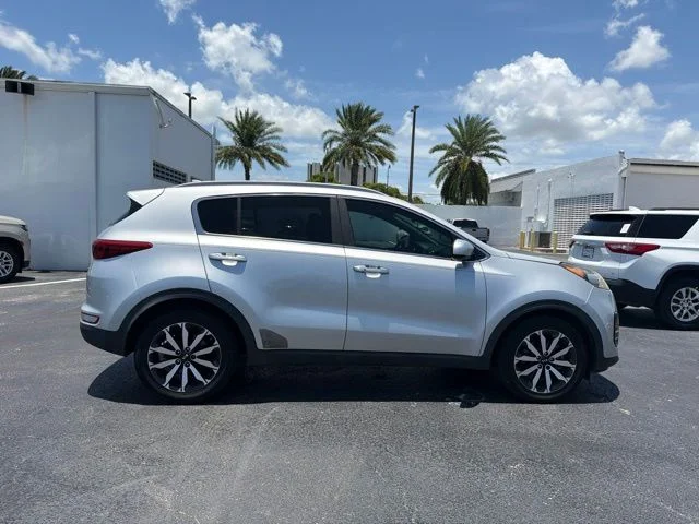 Used 2017 Silver Kia EX image 8