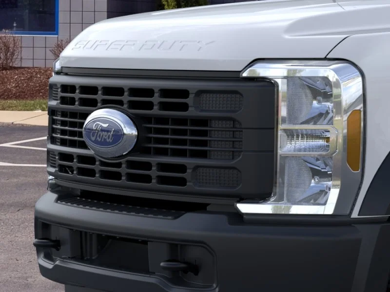 New 2026 Oxford White Ford F-600® XL image 63