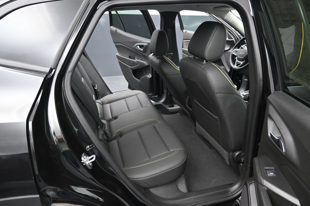 Used 2026 Black Chevrolet ACTIV image 30