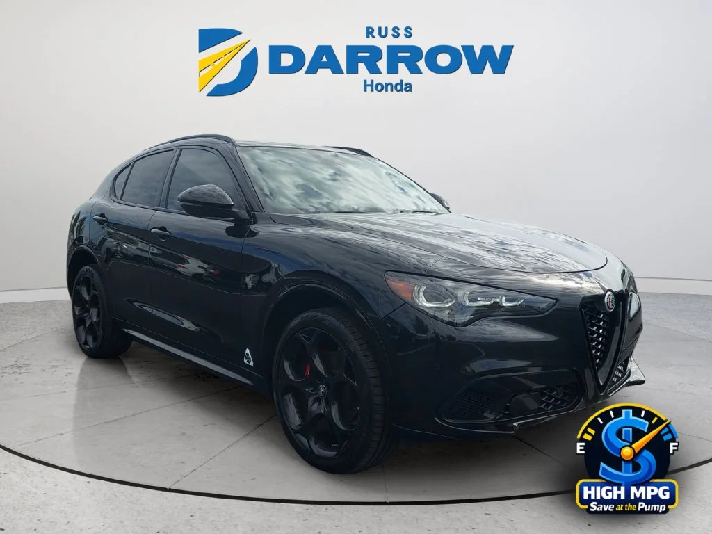 Used 2024 Black Alfa Romeo Competizione image 7