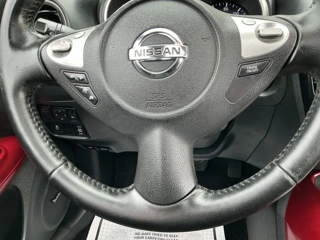 Used 2015 Red Nissan SL image 19